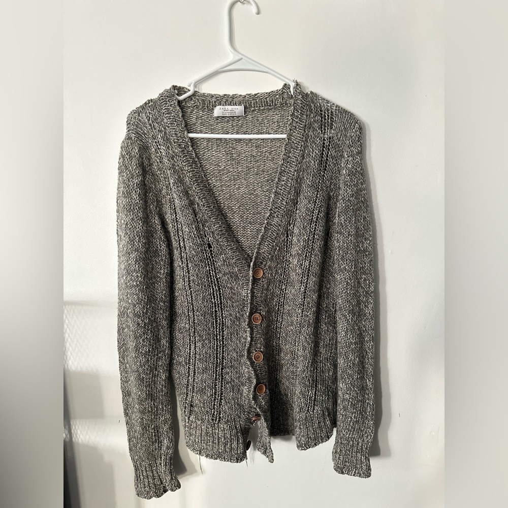 Men’s Zara cropped distress cardigan